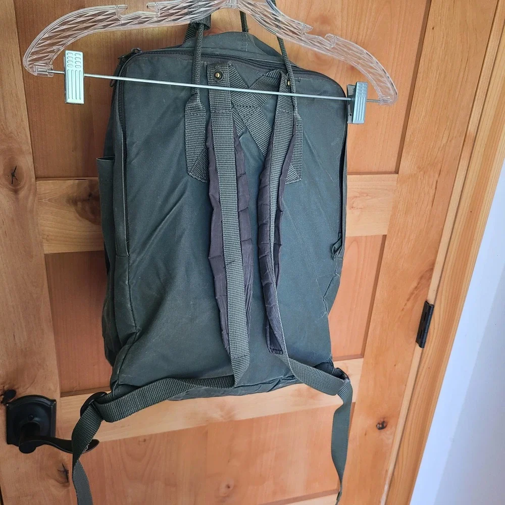 Fjallraven Kanken Mini Dark Green Canvas Backpack Classic Boxy School Travel